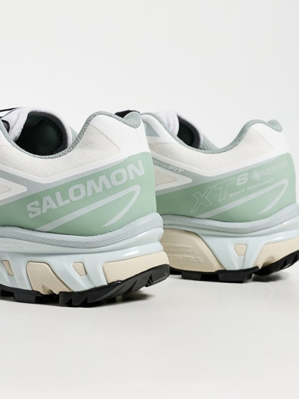 NWT Salomon XT-6 GTX Sneakers Size 9 Women/8 Men in White/Green Milieu - Picture 3 of 7